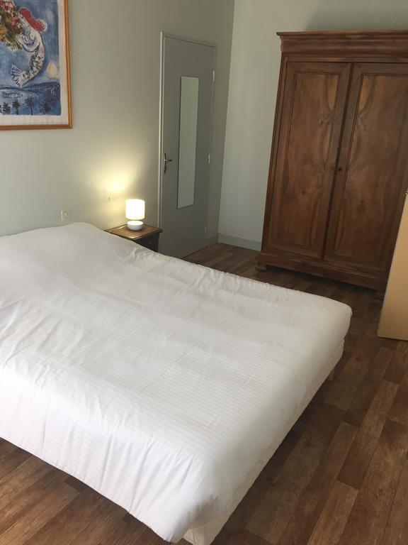 Hotel De La Bonnheure Bracieux Eksteriør billede